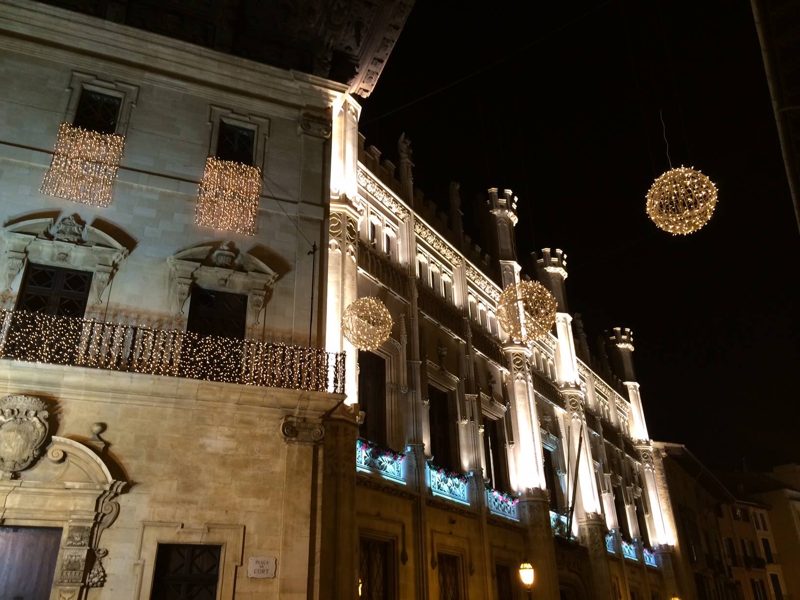Christmas in Mallorca - Christmas lights in Palma