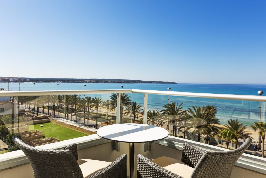 Table for two - Drinks on the terrace Pure Salt Garonda - Luxury Hotels - Amazing views - Playa de Palma - Mallorca