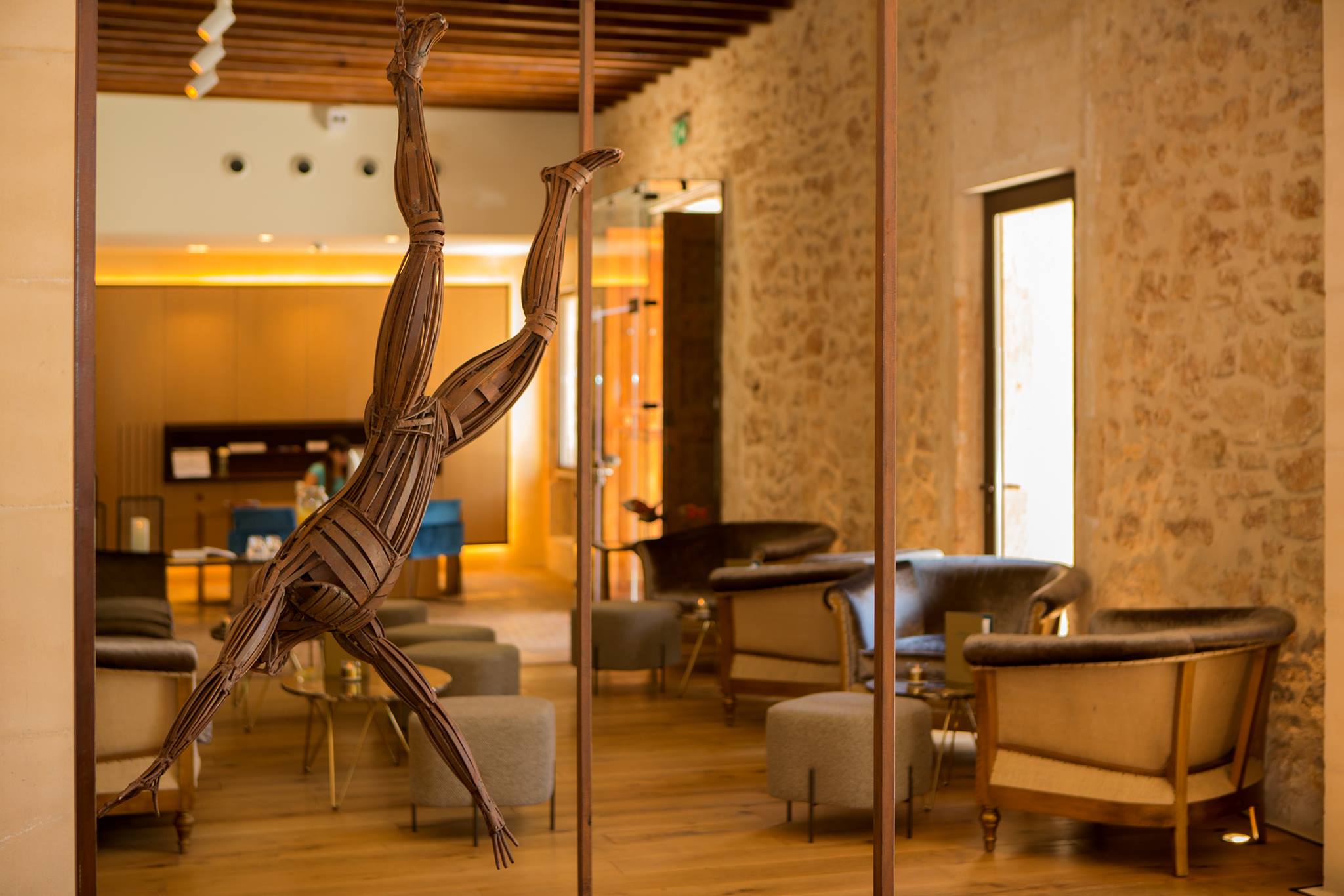 Enjoy the art works at Sa Creu Nova luxury hotel - Mallorca