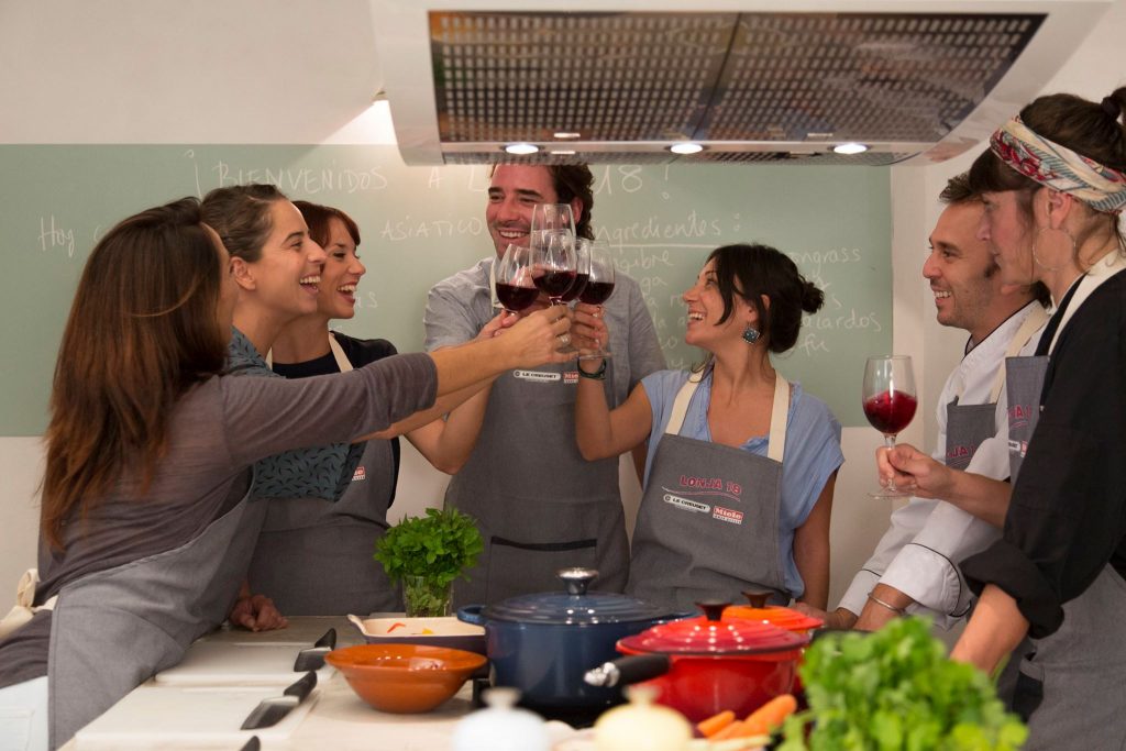 A toast to the class . Spanish Cooking Palma -  Mallorca 