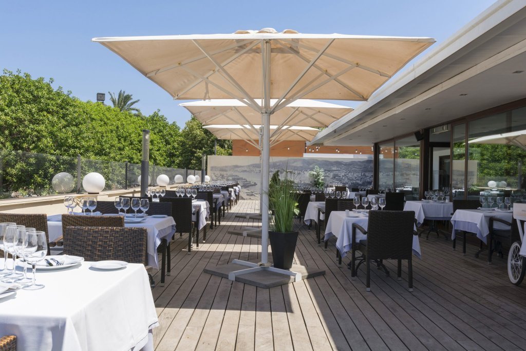 Can Eduardo Restaurant - Best Restaurants in Palma - Terrace 