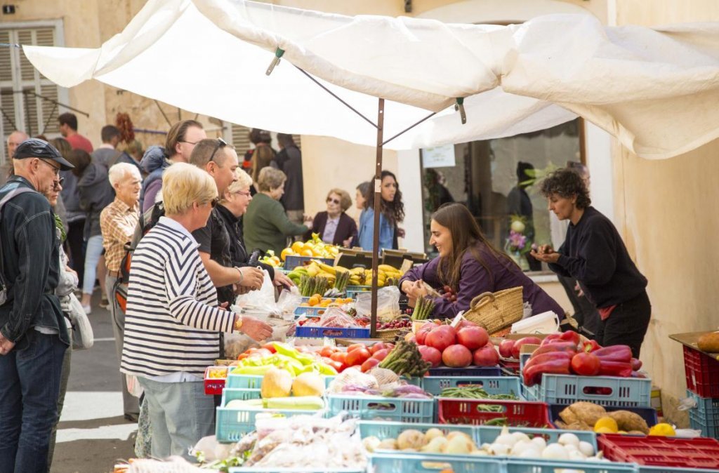 Markets in Mallorca - Sineu 